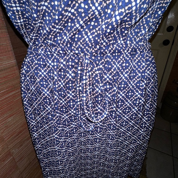 Loft dress - Picture 4 of 4